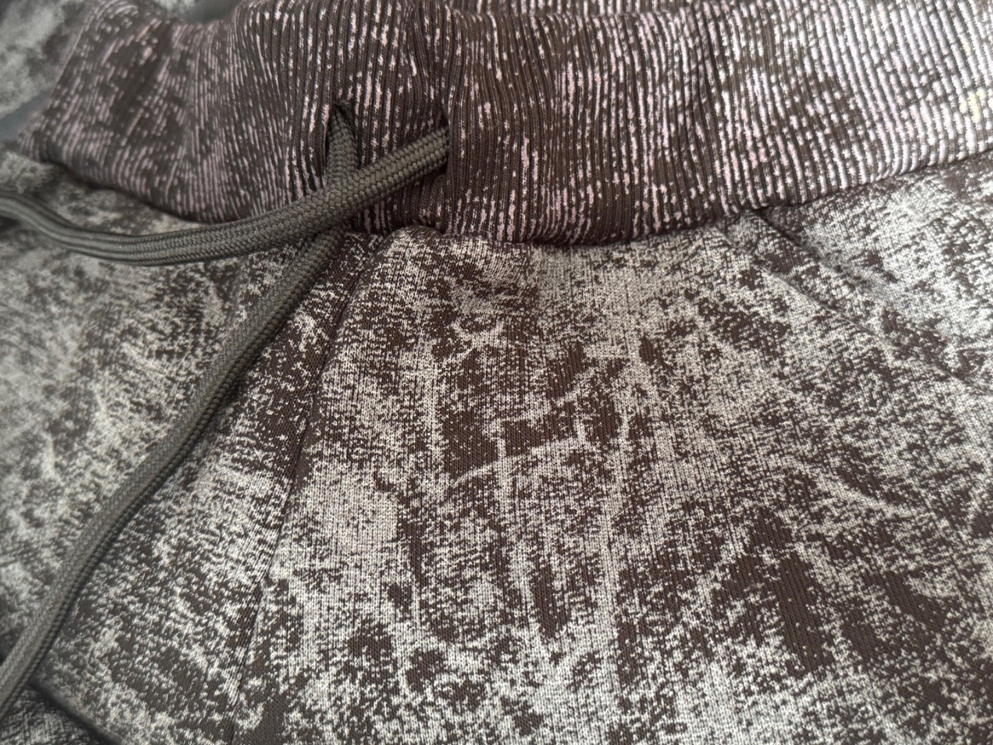 QuadGod-Ilia Malinin Youth Sportswear Set – White or Dark Gray Marble